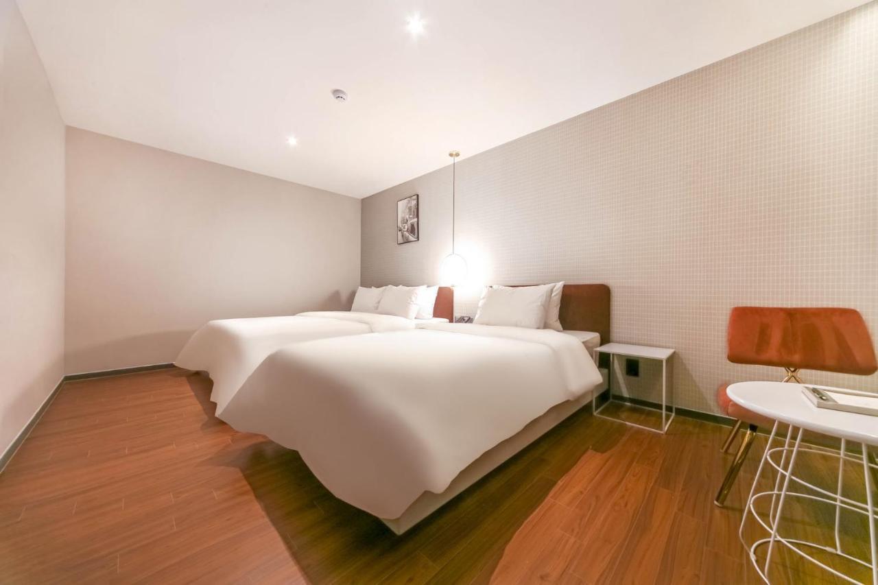 Pohang Brown Dot Hotel Exterior photo